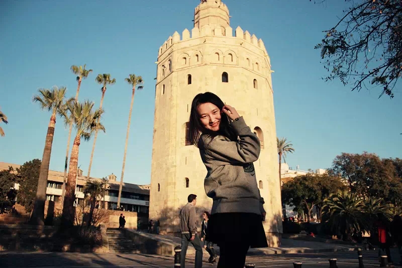 Qian Shao (Victoria): Job Interviewer