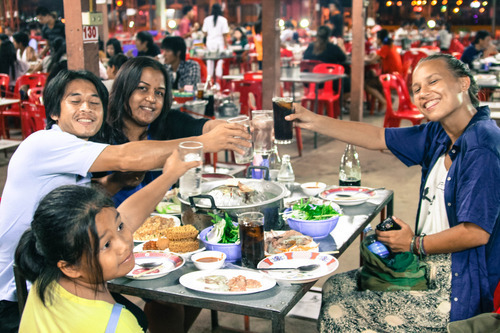 Thai Family and Friends by Andra Ly.Australia, Free Vounteer Thailand Project