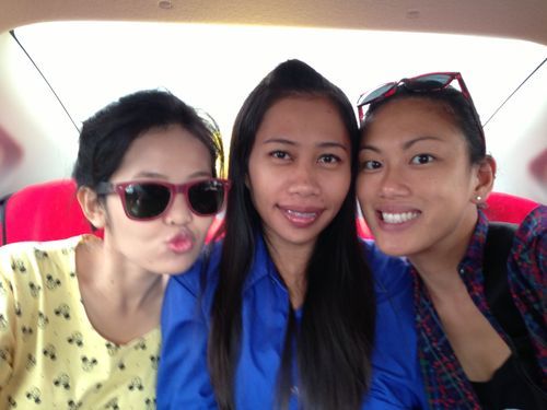 Thai Family and Friends by Andra Ly.Australia, Free Vounteer Thailand Project