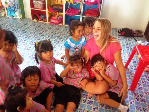 Tailândia by Leticia Mello From Brazil (Do for love Project)