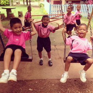 Tailândia by Leticia Mello From Brazil (Do for love Project)