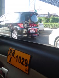 《在泰国认识你 Kanchanaburi(北碧府)》  Volunteer Experiences at Bansamyod School, Thailand Author: Yunhe Sun 孙云鹤