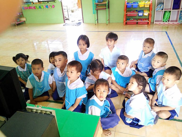 风雨兼程，只为你.作者 yarrow静 关