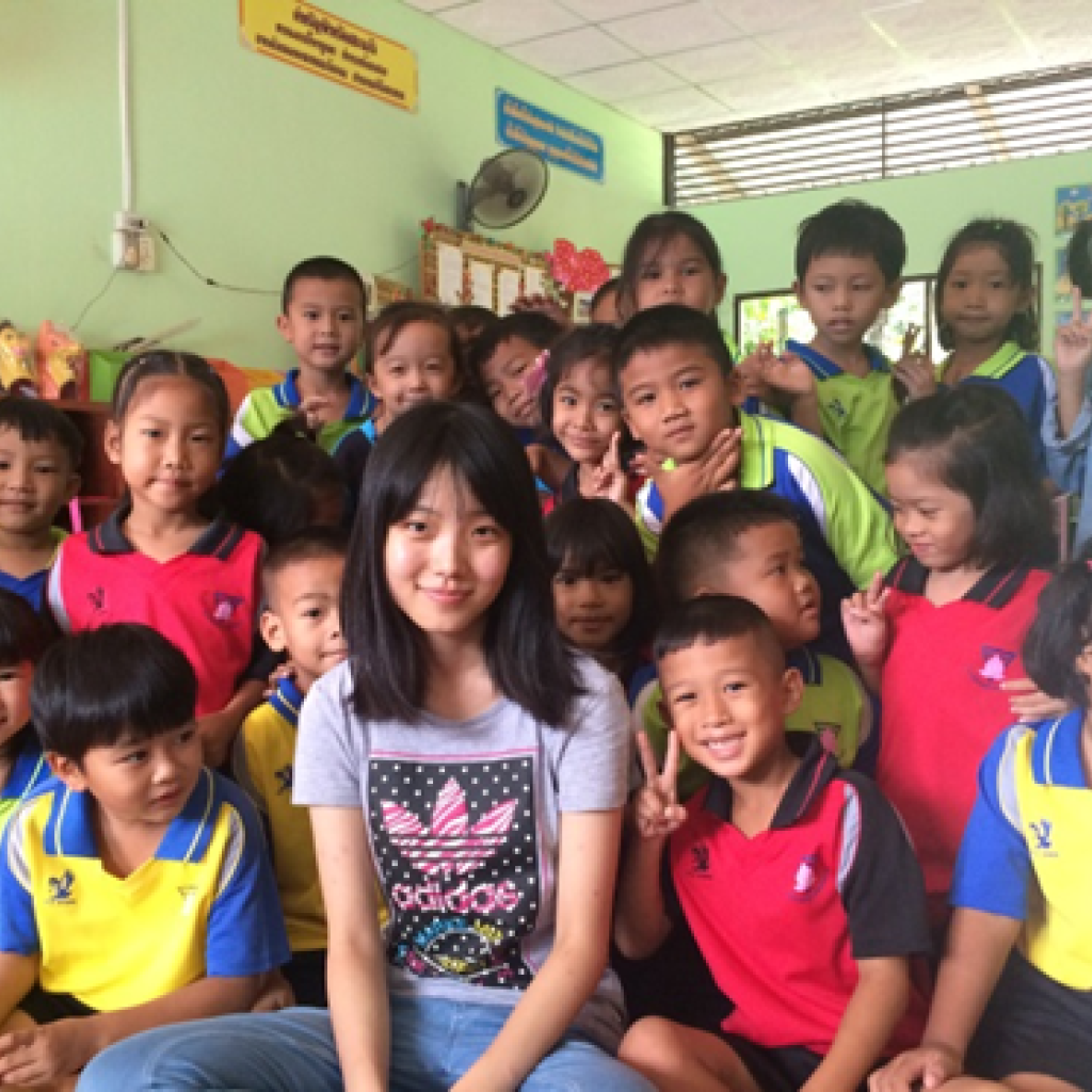 二十岁到来之前有点不一样吧 THE WODDEN HOUSE BY CHERRY, 2016