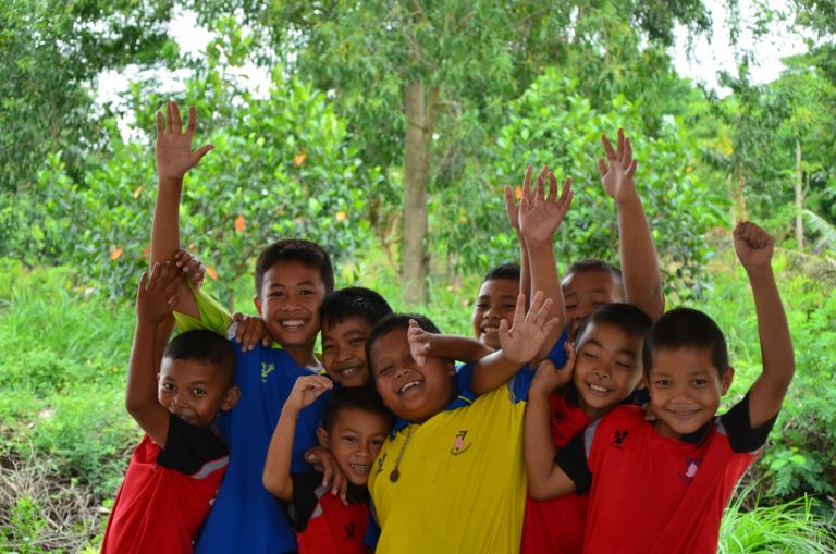 二十岁到来之前有点不一样吧 THE WODDEN HOUSE BY CHERRY, 2016